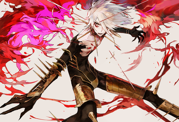 Anime picture 988x675 with fate (series) fate/apocrypha karna (fate) mo (mocopo) single looking at viewer fringe short hair yellow eyes silver hair hair over one eye grey background outstretched arm fighting stance boy armor bodysuit single earring flame spikes