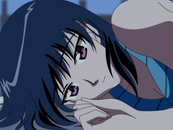 Anime picture 1600x1200 with school rumble tsukamoto yakumo single looking at viewer short hair purple eyes bare shoulders blue hair lying on side close-up vector end card girl bed