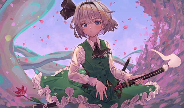 Anime picture 1500x880 with touhou konpaku youmu myon maachi (fsam4547) single looking at viewer blush fringe short hair blue eyes hair between eyes wide image standing sky silver hair cloud (clouds) outdoors cherry blossoms sheathed girl