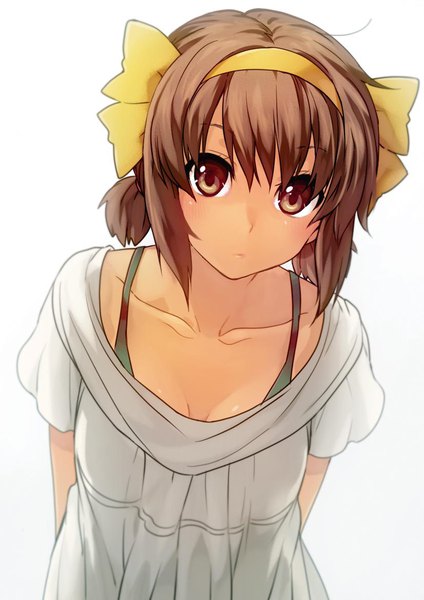 Anime picture 826x1169 with suzumiya haruhi no yuutsu kyoto animation suzumiya haruhi puyo single tall image looking at viewer blush fringe short hair breasts simple background hair between eyes brown hair white background twintails brown eyes payot blurry leaning