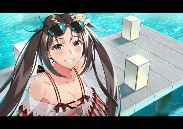 Anime-Bild 2000x1414 mit fate (series) fate/grand order yu mei-ren (fate) yu miaoyi (swimsuit lancer) beppu mitsunaka single long hair looking at viewer blush fringe highres breasts light erotic smile brown hair large breasts twintails brown eyes payot upper body