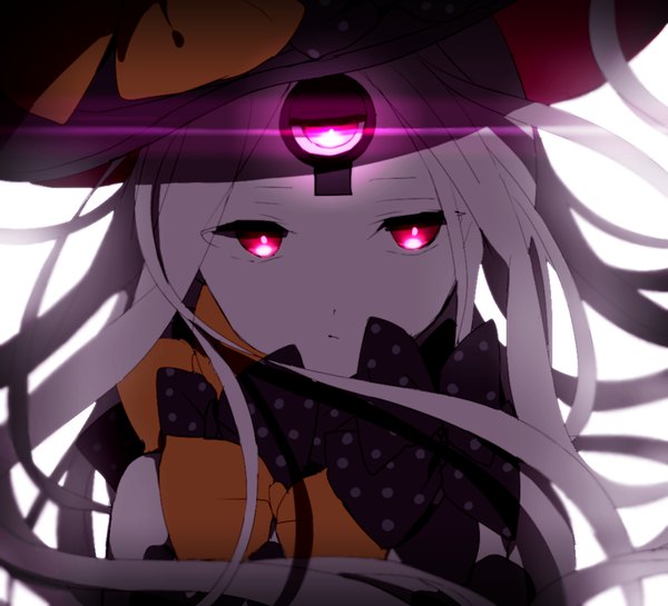 Anime picture 997x906 with fate (series) fate/grand order abigail williams (fate) hiiragi fuyuki single long hair looking at viewer silver hair upper body pink eyes floating hair glowing glowing eye (eyes) girl bow hat keyhole
