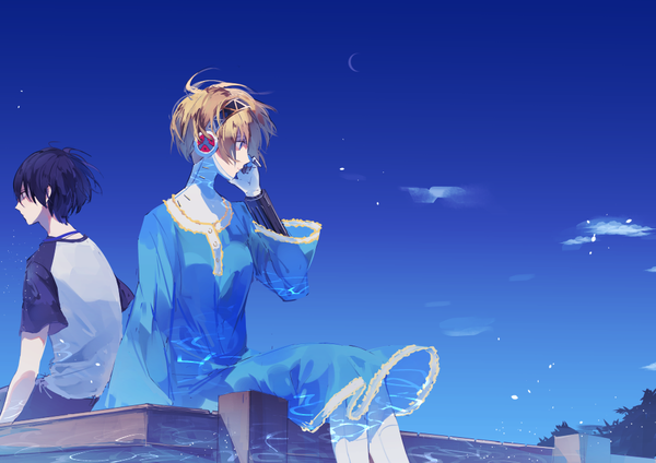 Anime picture 990x700 with persona 3 persona aegis arisato minato syokumura short hair blue eyes black hair blonde hair sitting looking away sky profile crescent raglan sleeves girl dress boy headphones moon