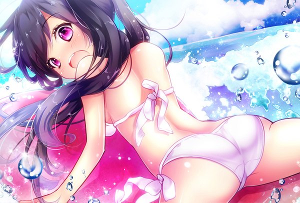 Anime picture 1473x997 with original mintsu (ichi--kun) single long hair looking at viewer blush fringe open mouth light erotic black hair sky cloud (clouds) ass pink eyes looking back back screaming girl swimsuit bikini