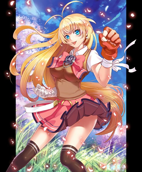 Anime picture 900x1092 with ikkitousen sonsaku hakufu guozi li single tall image looking at viewer fringe breasts blue eyes blonde hair smile very long hair fighting stance girl thighhighs skirt gloves uniform black thighhighs school uniform