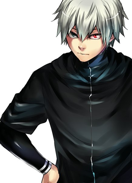 Anime picture 790x1090 with tokyo ghoul studio pierrot kaneki ken shiromi (ringo) single tall image looking at viewer short hair simple background red eyes white background silver hair grey eyes hand on hip heterochromia boy