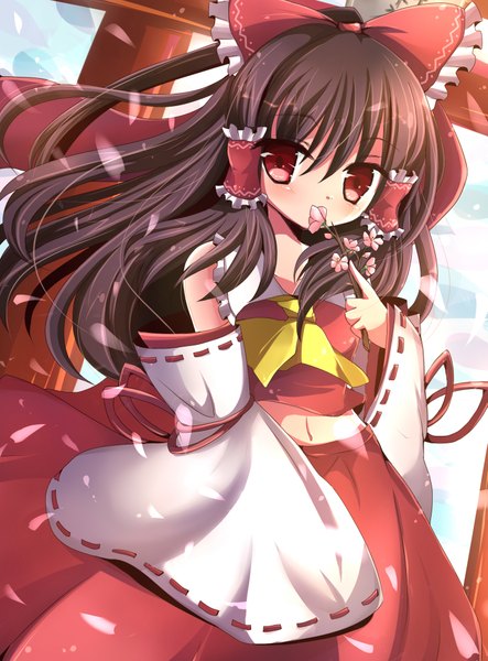 Anime picture 1483x2009 with touhou hakurei reimu ncatabc single long hair tall image looking at viewer blush black hair red eyes miko girl skirt flower (flowers) bow hair bow detached sleeves petals skirt set