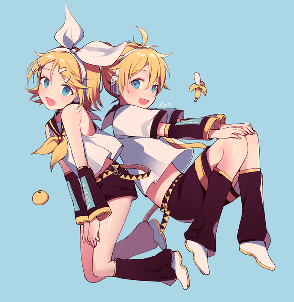 Anime-Bild 2216x2272 mit vocaloid kagamine rin kagamine len azit (down) tall image looking at viewer blush highres short hair open mouth blue eyes blonde hair signed full body ahoge :d twins sailor collar hand on knee girl