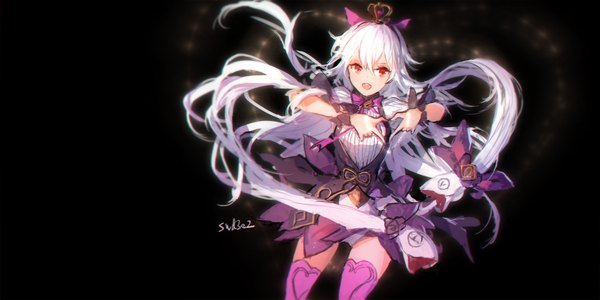 Anime picture 2126x1063 with granblue fantasy medusa (shingeki no bahamut) swd3e2 single looking at viewer fringe highres open mouth smile hair between eyes red eyes wide image standing signed white hair very long hair zettai ryouiki floating hair black background valentine