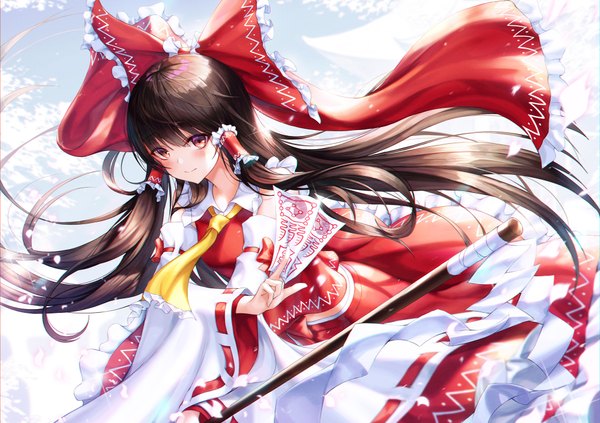 Anime picture 2000x1412 with touhou hakurei reimu chyopeuteu single long hair looking at viewer fringe highres smile hair between eyes brown hair standing holding brown eyes traditional clothes japanese clothes wind wide sleeves nontraditional miko girl