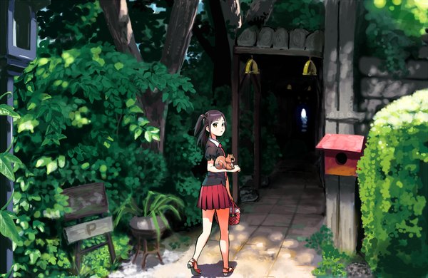 Anime picture 1230x800 with original cojibou single short hair black hair red eyes looking back girl skirt plant (plants) miniskirt animal tree (trees) leaf (leaves) bell sandals