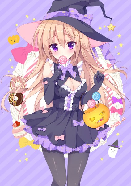 Anime picture 600x849 with original izuminanase single long hair tall image looking at viewer blush fringe breasts blonde hair hair between eyes purple eyes cleavage halloween purple background striped background girl gloves hat pantyhose