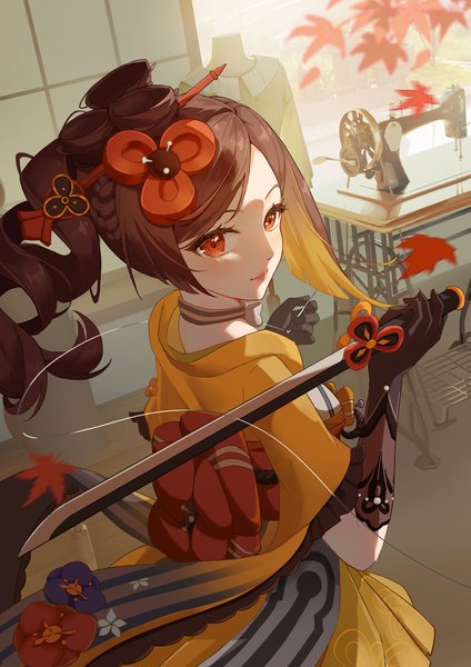 Anime-Bild 2480x3508 mit genshin impact chiori (genshin impact) rlia single long hair tall image highres red eyes brown hair indoors multicolored hair from above side ponytail drill hair colored inner hair girl gloves hair ornament weapon sword