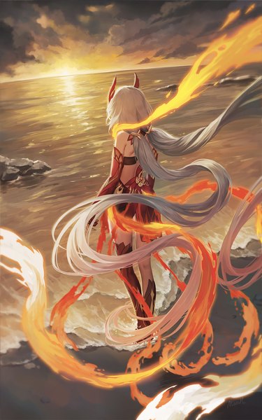 Anime picture 1200x1920 with honkai impact 3rd honkai (series) fu hua fu hua (garuda) ulquiorra0 single long hair tall image standing twintails silver hair cloud (clouds) full body horn (horns) wind from behind beach low twintails evening sunset