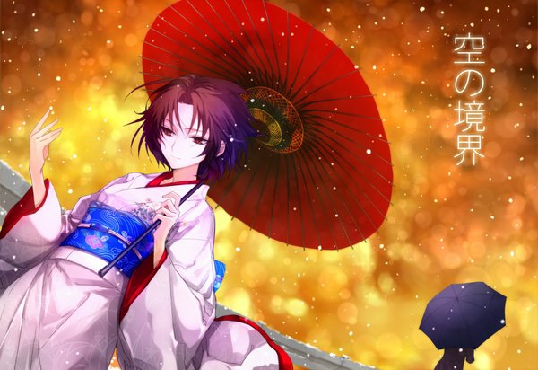 Аниме картинка 1000x687 с граница пустоты type-moon ryougi shiki ashita короткие волосы красные глаза каштановые волосы традиционная одежда японская одежда вид снизу смотрит вниз снегопад зима девушка мужчина кимоно зонт оби