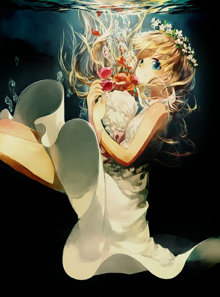 Anime picture 594x800 with original moekon single long hair tall image blue eyes blonde hair holding looking away sleeveless underwater girl dress flower (flowers) petals white dress bubble (bubbles) wreath