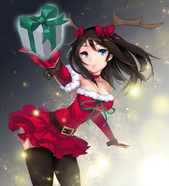 Anime picture 3000x3300 with original nuclear warhead (anti) single long hair tall image looking at viewer highres blue eyes black hair horn (horns) christmas girl thighhighs gloves bow black thighhighs hair bow elbow gloves belt gift