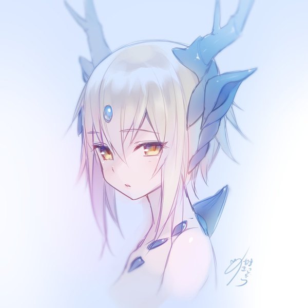 Anime picture 800x800 with ultra series mizunoeno nekokan masshigura single looking at viewer fringe short hair light erotic simple background blonde hair hair between eyes signed yellow eyes parted lips horn (horns) blurry portrait blue background dragon girl girl