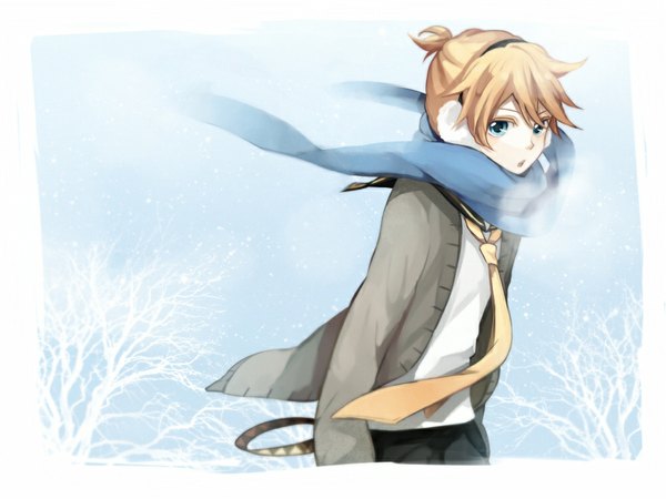 Anime picture 1000x750 with vocaloid kagamine len tama (songe) single short hair open mouth blue eyes blonde hair wind winter exhalation boy plant (plants) tree (trees) necktie headphones scarf sweater