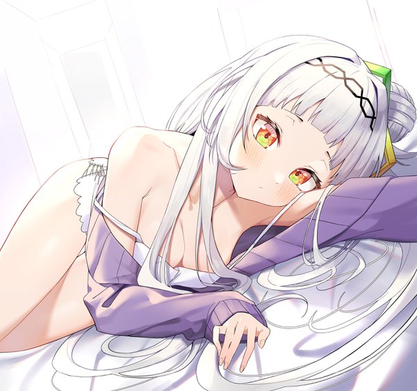 Anime picture 2904x2724 with virtual youtuber hololive murasaki shion syhan single long hair blush fringe highres breasts light erotic cleavage silver hair indoors lying hair bun (hair buns) on side strap slip multicolored eyes girl