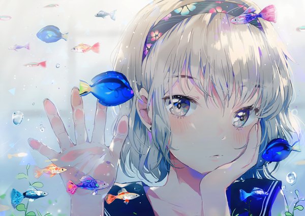 Anime-Bild 1000x707 mit original dangmill single looking at viewer blush fringe short hair hair between eyes silver hair upper body floral print face silver eyes hand on face against glass girl uniform animal water serafuku