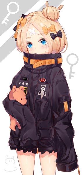 Anime picture 1000x2128 with fate (series) fate/grand order abigail williams (fate) nahaki single long hair tall image blush blue eyes blonde hair standing long sleeves hair bun (hair buns) covered mouth heroic spirit traveling outfit girl bow hair bow jacket toy