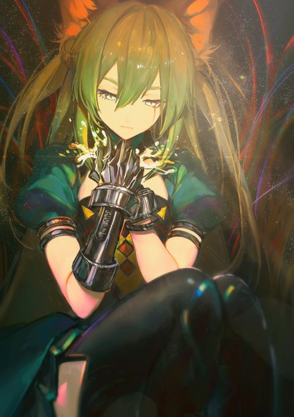 Anime picture 965x1366 with fate (series) fate/grand order fate/apocrypha atalanta (fate) hoojiro single long hair tall image fringe blonde hair hair between eyes green eyes animal ears payot multicolored hair green hair cat ears two-tone hair short sleeves puffy sleeves