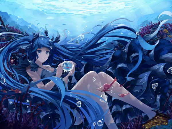 Anime picture 1500x1124 with vocaloid shinkai shoujo (vocaloid) hatsune miku white crow single looking at viewer blue eyes smile twintails blue hair very long hair underwater girl dress ribbon (ribbons) hair ribbon animal fish (fishes)