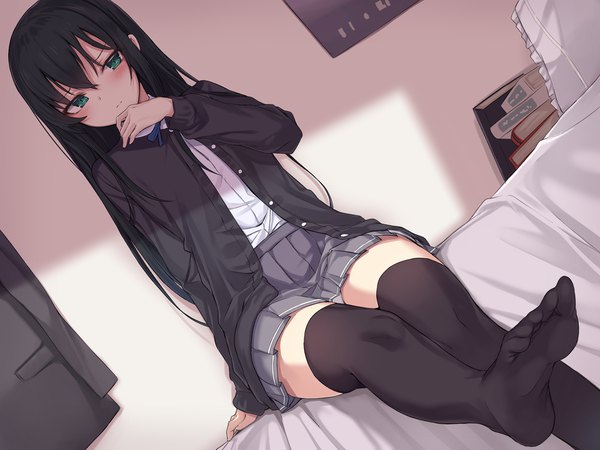 Anime picture 2000x1501 with original monobe tsukuri single long hair blush fringe highres light erotic hair between eyes sitting green eyes payot indoors long sleeves head tilt pleated skirt arm support dutch angle pantyshot no shoes