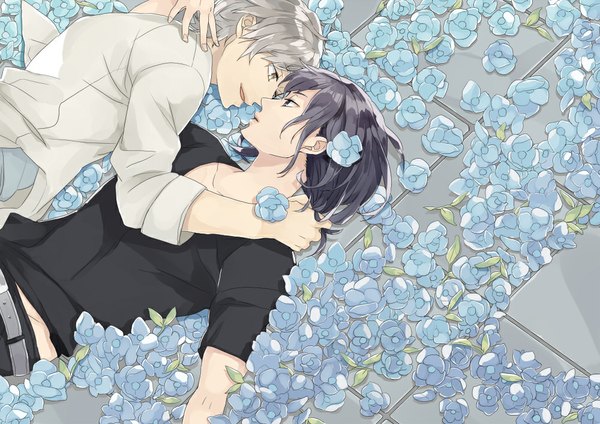 Anime picture 1000x708 with no.6 studio bones nezumi (no.6) shion (no.6) monmonji (artist) short hair blue eyes yellow eyes blue hair silver hair lying profile hair flower light smile grey hair multiple boys couple hug face to face checkered floor