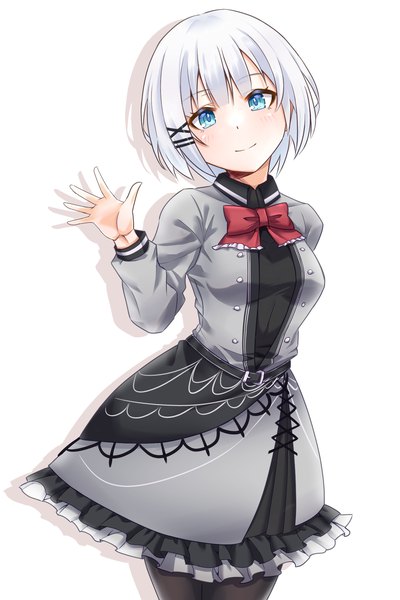 Anime picture 1280x1920 with tantei wa mou shindeiru siesta (tantei wa mou shindeiru) reitency single tall image looking at viewer blush short hair blue eyes simple background smile standing white background silver hair head tilt shadow waving girl hair ornament bobby pin