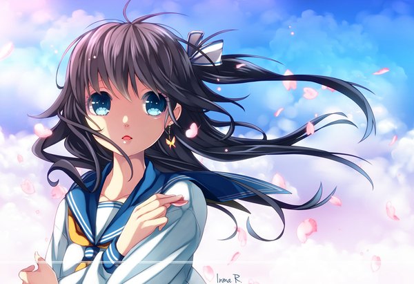 Anime picture 1000x686 with original inma r. single long hair looking at viewer fringe open mouth blue eyes black hair holding signed sky cloud (clouds) wind one side up girl uniform bow hair bow earrings