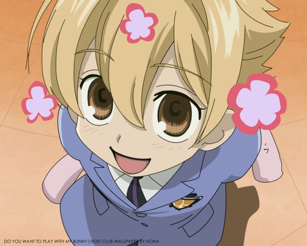 Anime picture 1280x1024 with ouran high school host club studio bones haninozuka mitsukuni single looking at viewer short hair blonde hair smile holding brown eyes from above happy looking up hands behind back boy uniform school uniform shirt necktie white shirt