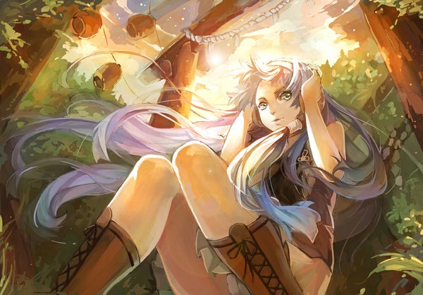 Anime picture 1000x698 with kannagi nagi (kannagi) zhuxiao517 single long hair blue eyes blue hair sky cloud (clouds) sunlight girl plant (plants) tree (trees) hairband torii