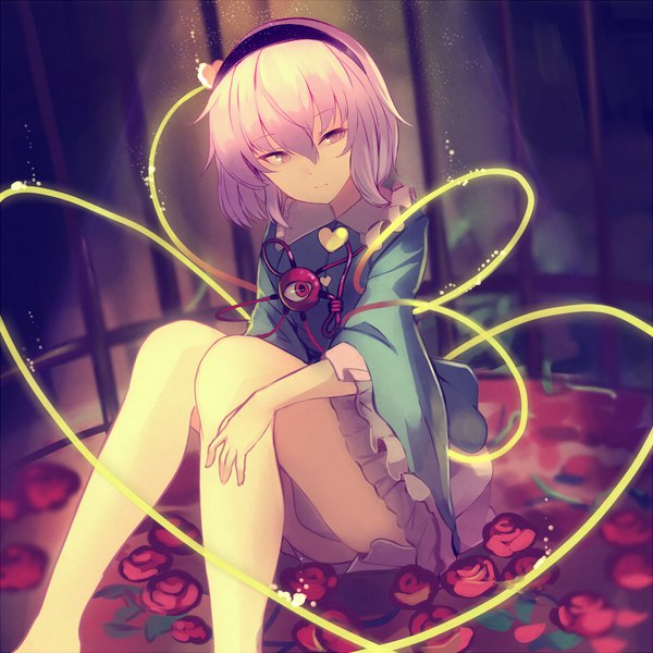 Anime picture 900x900 with touhou komeiji satori nakaichi (ridil) single looking at viewer fringe short hair hair between eyes sitting pink hair pink eyes girl flower (flowers) frills rose (roses) headband blouse eyeball