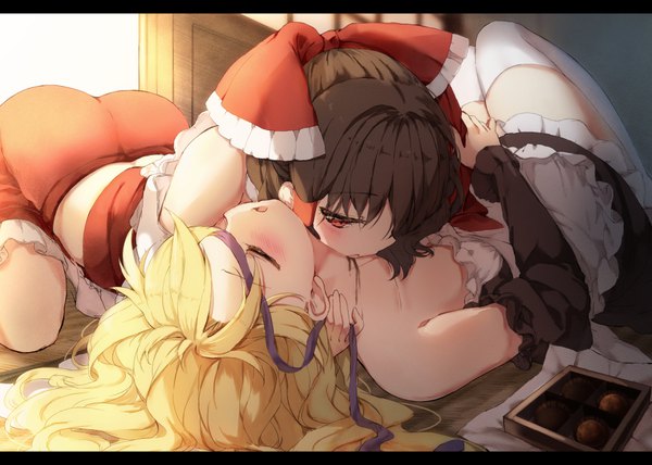 Anime picture 986x704 with touhou hakurei reimu kirisame marisa piyokichi long hair blush fringe breasts open mouth light erotic blonde hair hair between eyes red eyes multiple girls ass indoors lying eyes closed traditional clothes head tilt