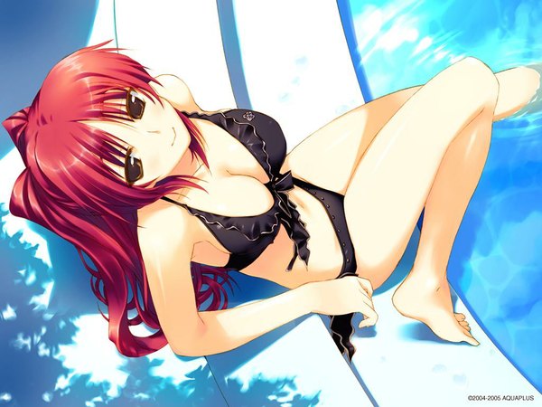Anime picture 1024x768 with to heart 2 leaf (studio) kousaka tamaki amazuyu tatsuki single long hair looking at viewer fringe breasts light erotic smile brown eyes bent knee (knees) ponytail red hair barefoot from above shadow partially submerged poolside