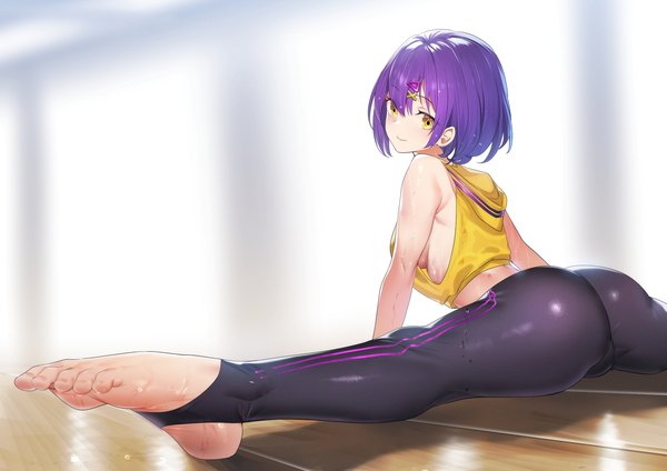 Anime picture 2006x1416 with original teddy (khanshin) single looking at viewer fringe highres short hair breasts light erotic hair between eyes yellow eyes purple hair ass sweat leaning leaning forward sleeveless turning head floor shiny clothes