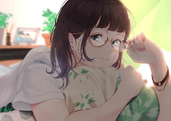 Anime picture 2352x1668 with original saitou (lynx-shrike) single blush fringe highres short hair blue eyes smile brown hair holding lying blunt bangs nail polish blurry mole on stomach adjusting glasses girl earrings