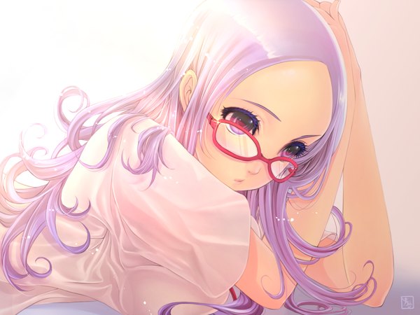 Anime picture 1200x900 with saki atago kinue aosuna single long hair blush purple eyes looking away purple hair lying light on stomach girl shirt glasses white shirt