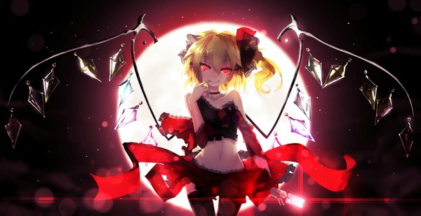 Anime picture 1600x823 with touhou flandre scarlet qys3 single looking at viewer fringe short hair blonde hair smile red eyes wide image standing bare shoulders night bare belly night sky one side up red moon girl thighhighs