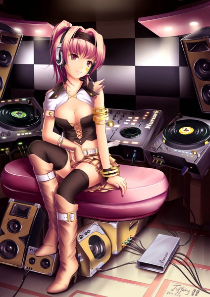 Anime picture 1000x1414 with original jeffery (backam) single tall image short hair light erotic smile red eyes sitting pink hair dj girl thighhighs skirt black thighhighs miniskirt headphones wire (wires) speakers