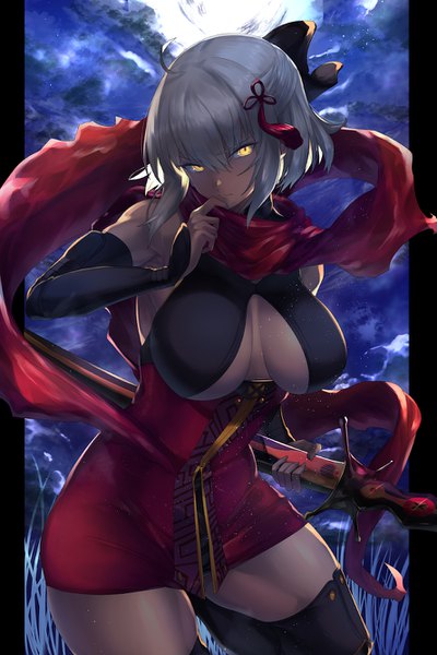 Anime picture 890x1334 with fate (series) fate/grand order okita souji (fate) (all) okita souji alter (fate) fujitsubo (hujitubo0731) single tall image looking at viewer fringe short hair breasts light erotic hair between eyes large breasts standing yellow eyes payot cleavage silver hair cloud (clouds)
