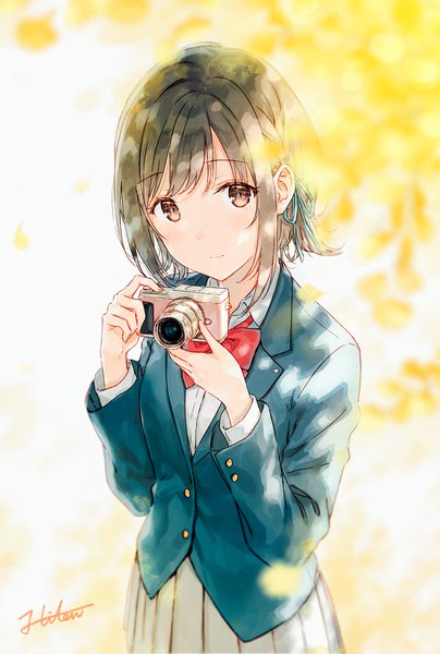 Anime picture 1000x1485 with irozuku sekai no ashita kara p.a. works kazano asagi hiten (hitenkei) single tall image looking at viewer blush fringe short hair brown hair standing holding brown eyes signed payot pleated skirt light smile girl skirt