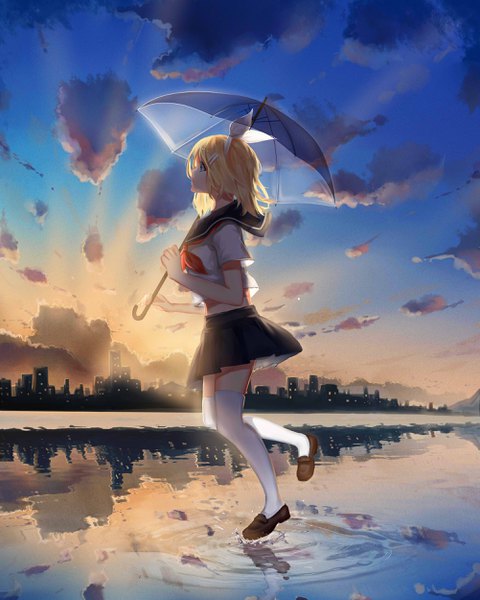 Anime picture 2002x2500 with vocaloid kagamine rin plipa single tall image highres short hair blue eyes blonde hair standing holding looking away sky cloud (clouds) bent knee (knees) profile zettai ryouiki city standing on one leg reflection
