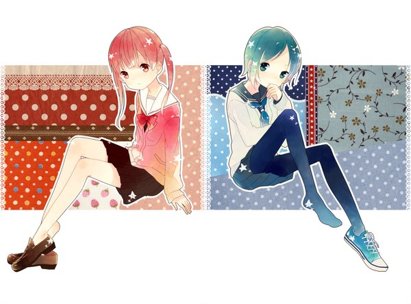 Anime picture 1000x740 with original mituame long hair looking at viewer short hair red eyes white background sitting twintails multiple girls looking away red hair aqua eyes aqua hair polka dot girl uniform 2 girls pantyhose serafuku