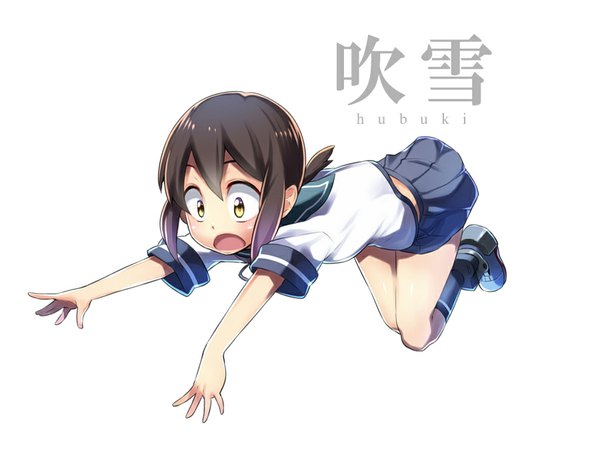 Anime picture 900x700 with kantai collection fubuki destroyer yuuzii single short hair open mouth simple background brown hair white background yellow eyes payot character names low ponytail falling girl uniform serafuku
