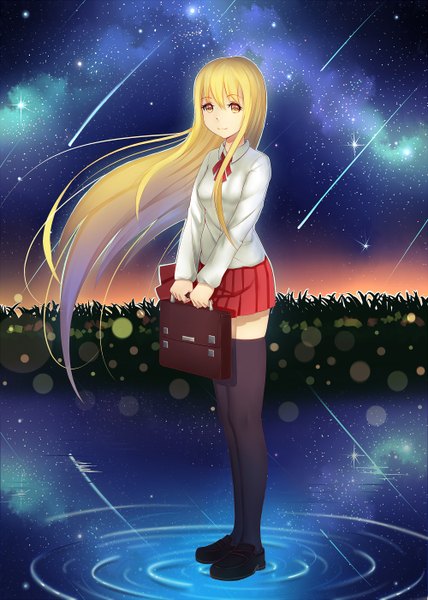 Anime picture 1000x1400 with himouto! umaru-chan doga kobo doma umaru kr (sapphire) single long hair tall image looking at viewer fringe blonde hair smile standing holding yellow eyes purple hair pleated skirt wind night night sky reflection