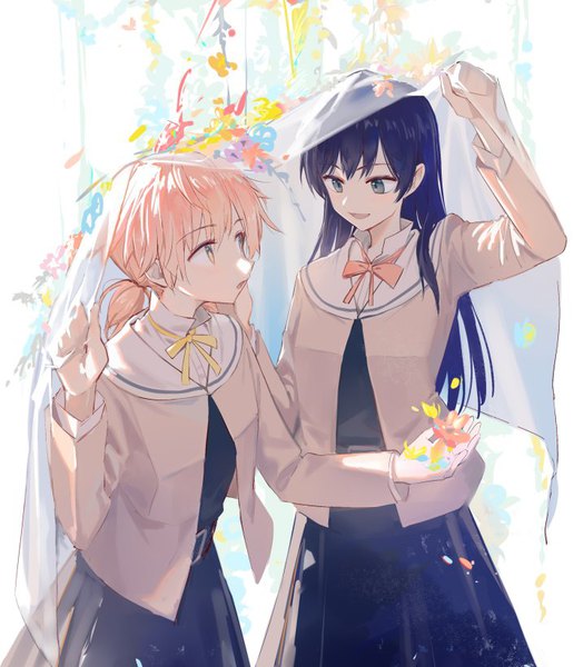 イラスト 717x821 と やがて君になる 小糸侑 七海燈子 幻像黒兎 長髪 長身像 短い髪 黒髪 ツインテール multiple girls black eyes オレンジ髪 orange eyes short twintails eye contact 女の子 制服 2人女子 学生服