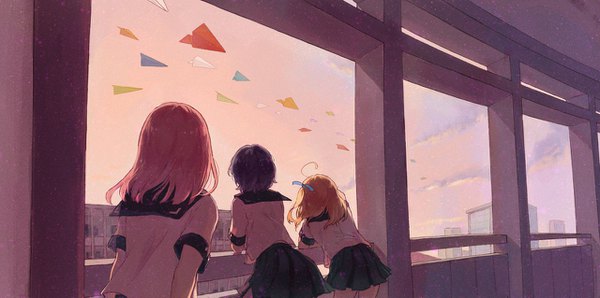 Anime picture 1280x637 with original tamomoko long hair short hair black hair wide image multiple girls pink hair sky ahoge from behind orange hair leaning leaning forward side ponytail girl skirt uniform miniskirt serafuku